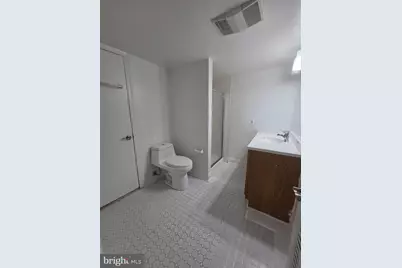 9929 Barnsbury Court, Fairfax, VA 22031 - Photo 25