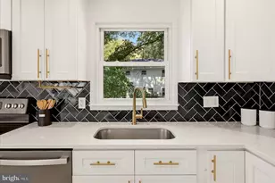 2621 Childs Ln, Alexandria, VA 22308 - Photo 13