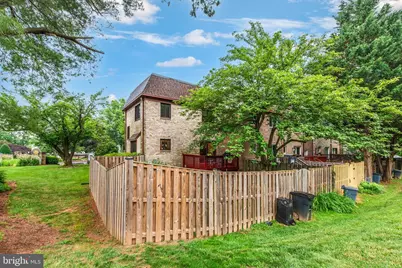 10343 Bushman Drive, Oakton, VA 22124 - Photo 41