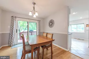 10343 Bushman Dr, Oakton, VA 22124 - Photo 13