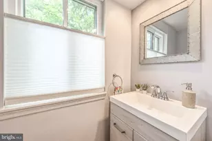 10343 Bushman Dr, Oakton, VA 22124 - Photo 21