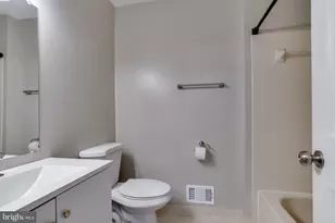 3700 Roxbury Ln, Alexandria, VA 22309 - Photo 45