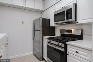 12913 Alton Square, Herndon, VA 20170 - Photo 15