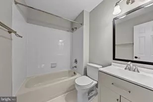 6008 Kelsey Ct, Falls Church, VA 22044 - Photo 41