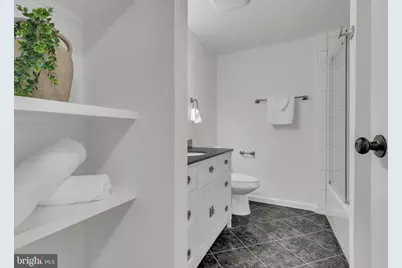 7980 Tyson Oaks Circle, Vienna, VA 22182 - Photo 21