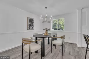 7980 Tyson Oaks Cir, Vienna, VA 22182 - Photo 15