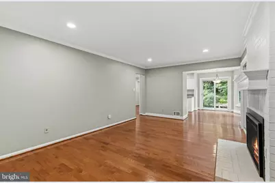 11800 Grey Birch Place, Reston, VA 20191 - Photo 9