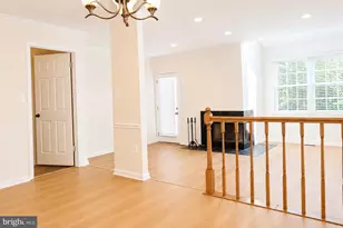 2103 Dominion Heights Ct, Falls Church, VA 22043 - Photo 9