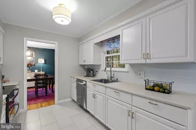 6106 Roxbury Avenue, Springfield, VA 22152 - Photo 13