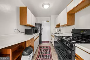 6641 Wakefield Dr, Alexandria, VA 22307 - Photo 5
