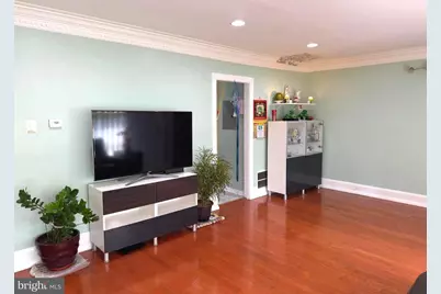4435 Briarwood Court S, Annandale, VA 22003 - Photo 5