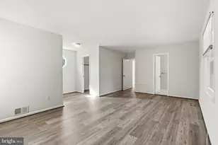 2998 Steven Martin Dr, Fairfax, VA 22031 - Photo 11