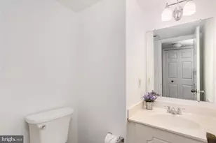 9511 Shipwright Dr, Burke, VA 22015 - Photo 19