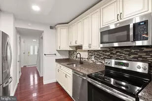 9507 Burdett Rd, Burke, VA 22015 - Photo 15