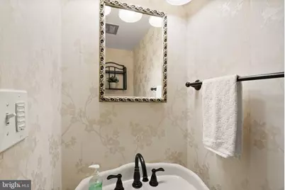 9507 Burdett Road, Burke, VA 22015 - Photo 17