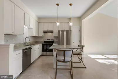 14290 Glade Spring Drive, Centreville, VA 20121 - Photo 7