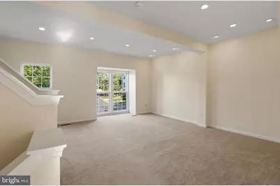 14290 Glade Spring Drive, Centreville, VA 20121 - Photo 13