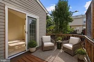 14290 Glade Spring Dr, Centreville, VA 20121 - Photo 17