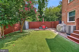 7026 Leebrad St, Springfield, VA 22151 - Photo 33