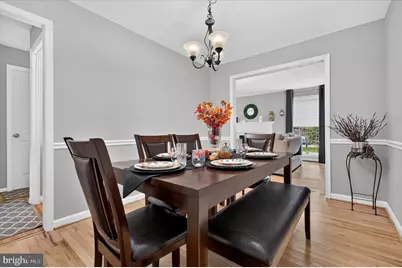 7026 Leebrad Street, Springfield, VA 22151 - Photo 9
