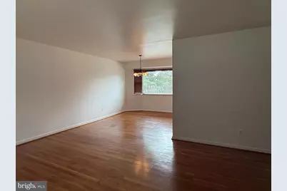 3921 Forest Grove Drive, Annandale, VA 22003 - Photo 5