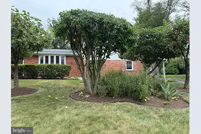 3921 Forest Grove Drive, Annandale, VA 22003 - Photo 1