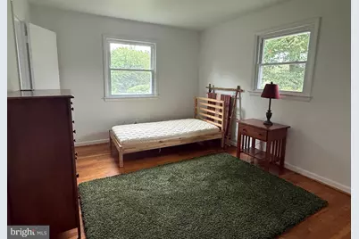 3921 Forest Grove Drive, Annandale, VA 22003 - Photo 9