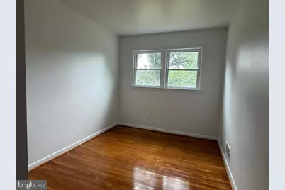 3921 Forest Grove Drive, Annandale, VA 22003 - Photo 7