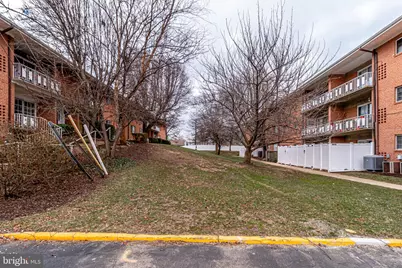 5603 Franconia Road #302, Alexandria, VA 22310 - Photo 3