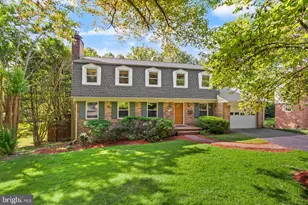 3728 Prince William Dr, Fairfax, VA 22031 - Photo 1
