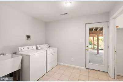 3728 Prince William Drive, Fairfax, VA 22031 - Photo 57