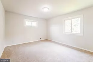 662 Herndon Pkwy, Herndon, VA 20170 - Photo 19