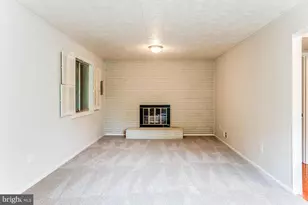 662 Herndon Pkwy, Herndon, VA 20170 - Photo 15