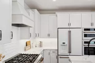 4824 Bauhaus Sq, Chantilly, VA 20151 - Photo 17