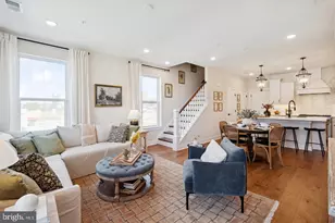 14980 Deco Cir, Chantilly, VA 20151 - Photo 3