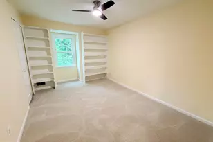 8853 Applecross Ln, Springfield, VA 22153 - Photo 15