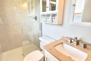 8124 Larkin Ln, Vienna, VA 22182 - Photo 23