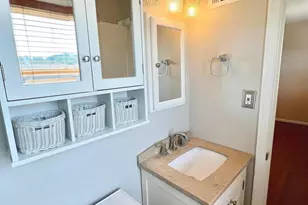 8124 Larkin Ln, Vienna, VA 22182 - Photo 25