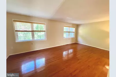 8124 Larkin Lane, Vienna, VA 22182 - Photo 3