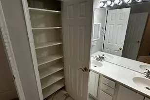12501 Hayes Ct, Fairfax, VA 22033 - Photo 25