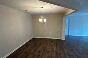 12501 Hayes Ct, Fairfax, VA 22033 - Photo 5