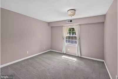 5905 Noblestown Road #F, Springfield, VA 22152 - Photo 9
