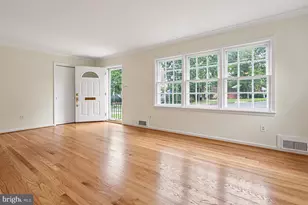 1308 Wake Forest Dr, Alexandria, VA 22307 - Photo 5