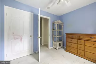 9019 Golden Leaf Ct, Springfield, VA 22153 - Photo 23