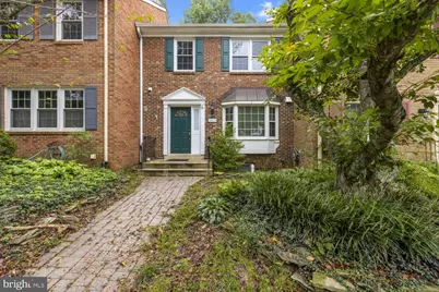 9019 Golden Leaf Court, Springfield, VA 22153 - Photo 1