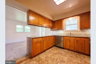7511 Elgar Street, Springfield, VA 22151 - Photo 9