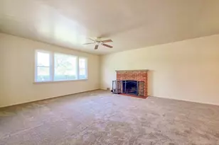 7511 Elgar St, Springfield, VA 22151 - Photo 5