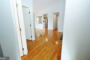 7522 Snowpea Ct, Alexandria, VA 22306 - Photo 3