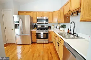 7522 Snowpea Ct, Alexandria, VA 22306 - Photo 25