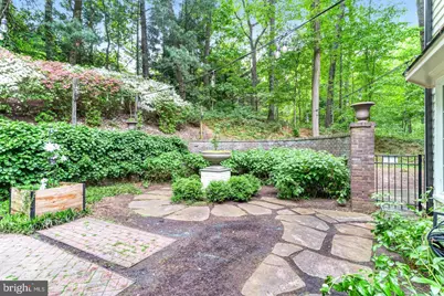 7845 Old Dominion Drive, McLean, VA 22102 - Photo 13